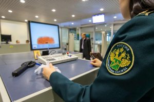 В России планируется расширить полномочия таможенников и пограничников